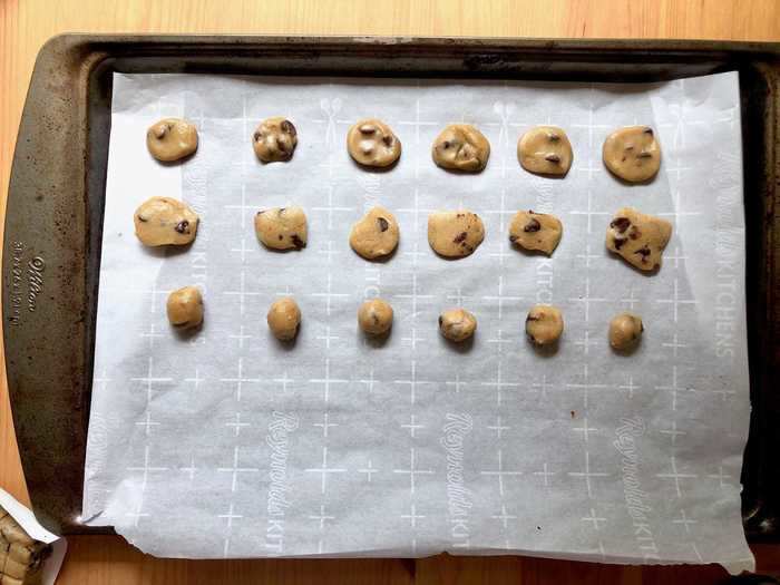 Rolling the dough into balls and putting them straight onto the sheet was definitely the quickest method.