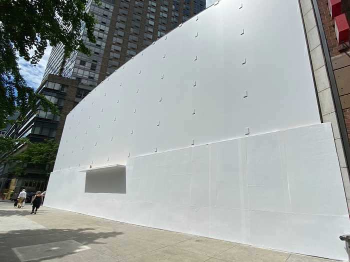 An Apple Store in New York City on the Upper West Side has been completely boarded up.