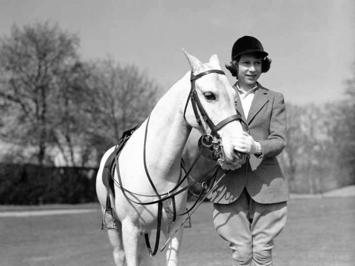 On her 13th birthday, Queen Elizabeth went riding in Great Windsor Park and held a tea party.