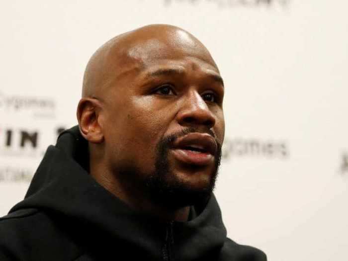 Boxing legend Floyd Mayweather has offered to pay for Floyd