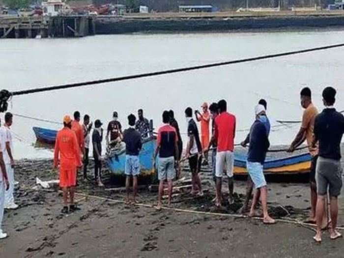 However, the IMD said the cyclone may not make landfall on the Gujarat coast. Nonetheless, it will have an impact in the form of gusty winds coupled with heavy rainfall in the coastal belt.