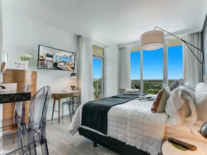 Miami: Contemporary one-bedroom studio in Coconut Grove, $109