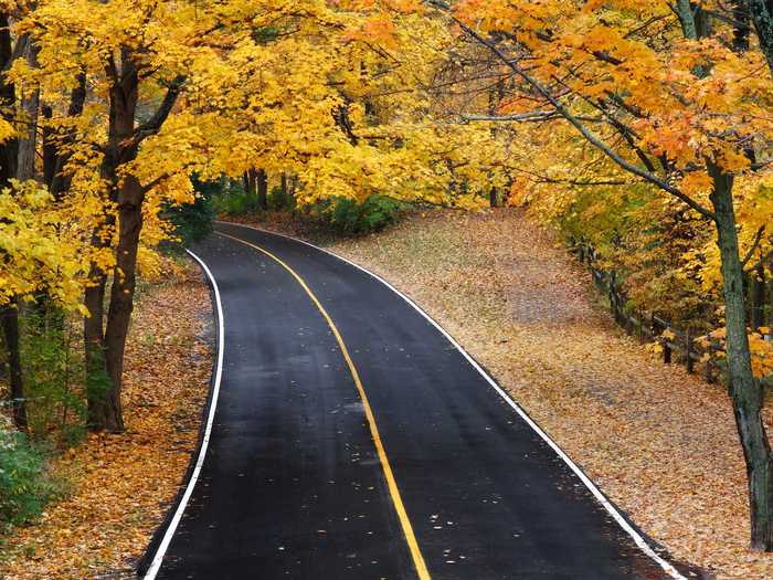 Ohio: Buckeye Falls Drive