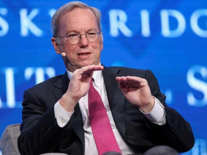 Former Google executive Eric Schmidt gave $2,800.