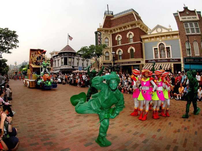 2005 - 2007: Hong Kong opened the gates to its first Disney theme park.