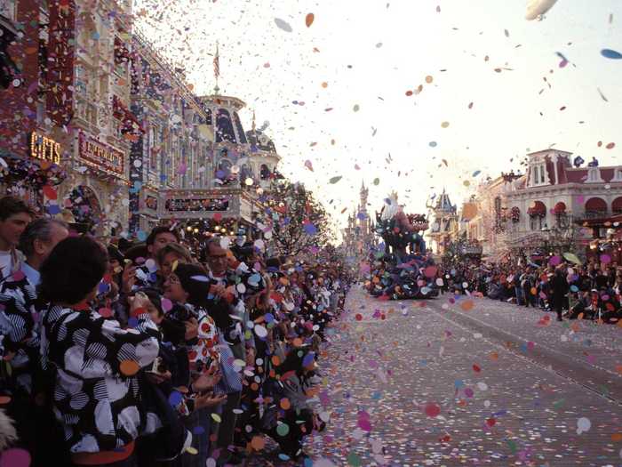 1992 - 1995: Disneyland Paris was the place to be in the early 