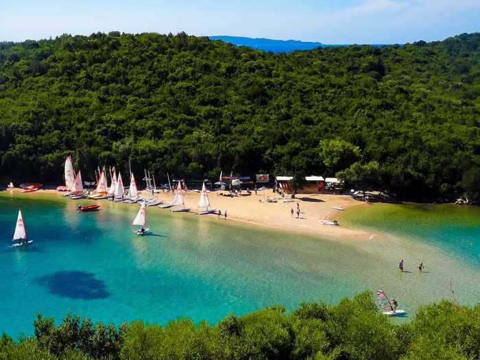 Home to the picturesque Parga and the exotic Sivota, the Epirus Riviera is often favored by A-list celebrities.