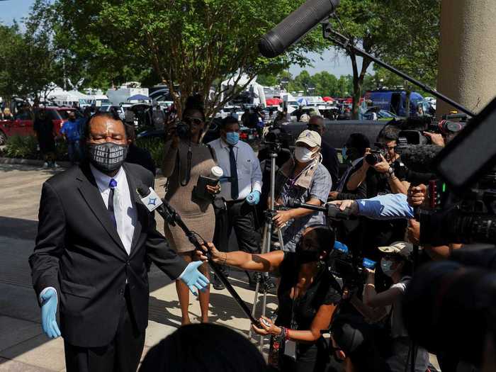 Political representatives in attendance included Reps. Al Green and Sheila Jackson Lee of Texas and Houston Mayor Sylvester Turner. All gave remarks during the service.