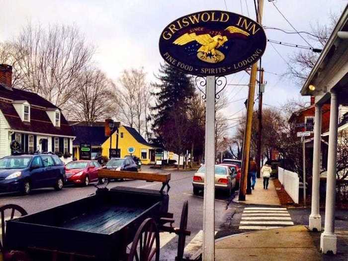 CONNECTICUT: The Griswold Inn, Essex