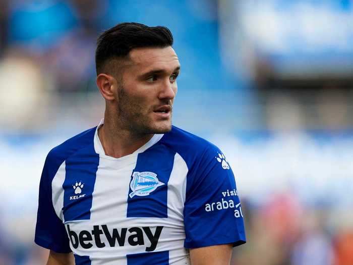 ST: Lucas Perez — Deportivo Alaves