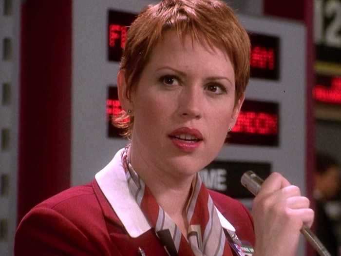 Molly Ringwald, who starred in several iconic teen movies, played a flight attendant.