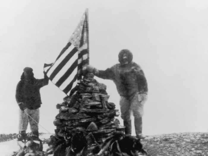 Countries like the United States have planted flags at the North Pole ...