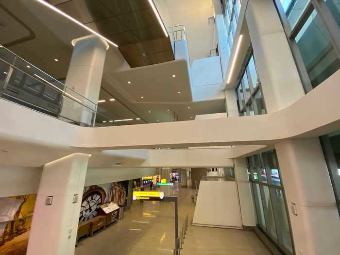 The bottom floor is home to the welcome center and is the pick-up spot for buses and shuttles.