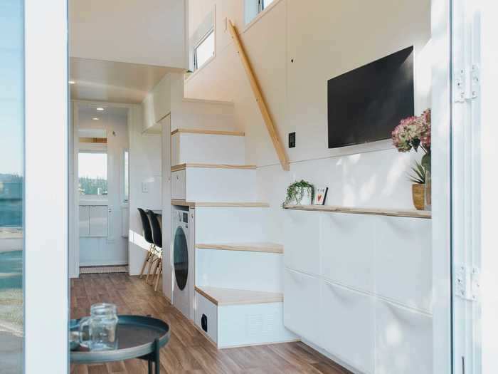 … and the aforementioned staircase-integrated storage units.