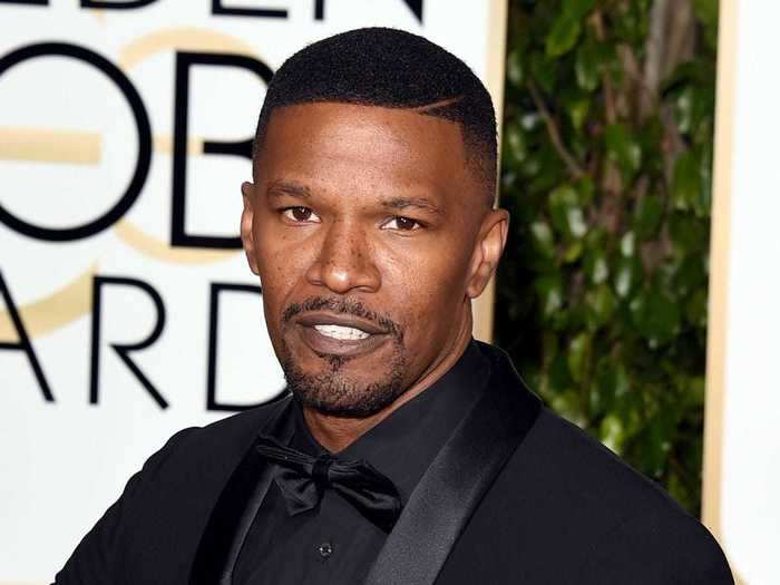 Jamie Foxx pulled a man out of a burning car.