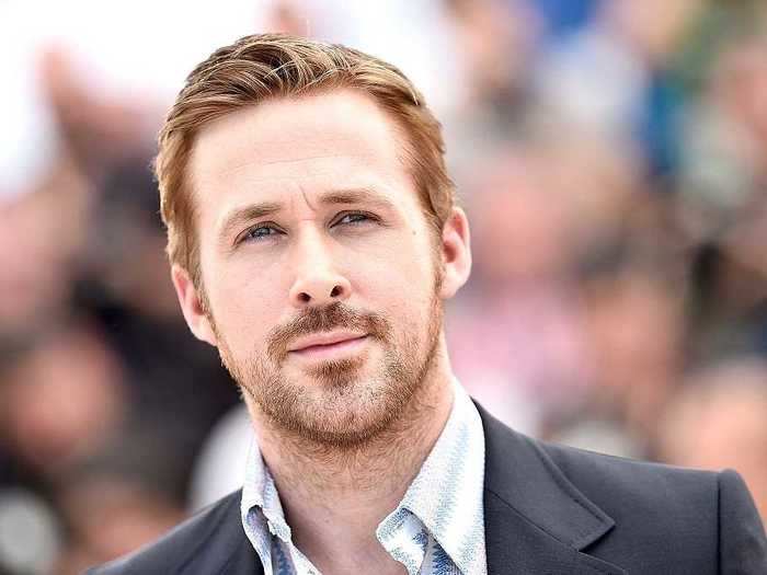 Ryan Gosling stopped a woman from walking into oncoming traffic.