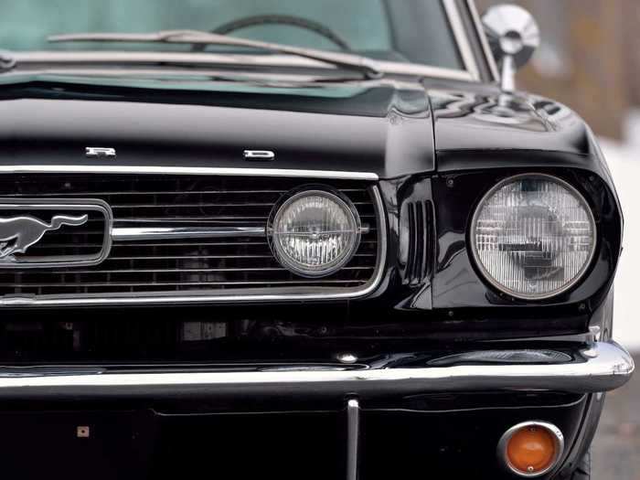 ... a 1966 Ford Mustang GT ...