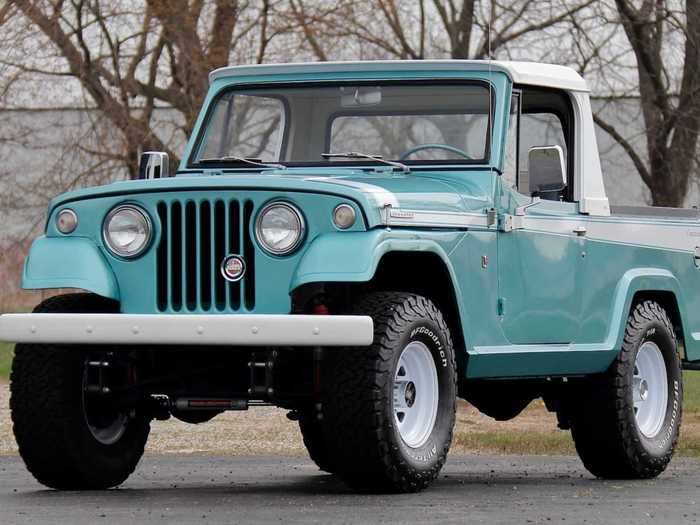 The Dallas and Ammie Hawkins collection also includes an adorable 1967 Jeepster Commando ...