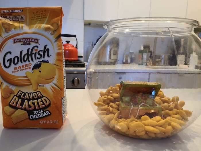 Flavor Blasted Xtra Cheddar Goldfish seem like they