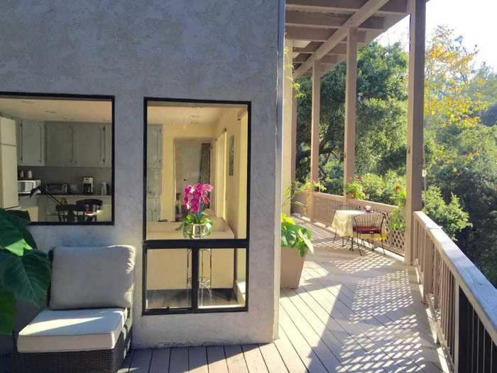 Secluded retreat in Santa Barbara, $185