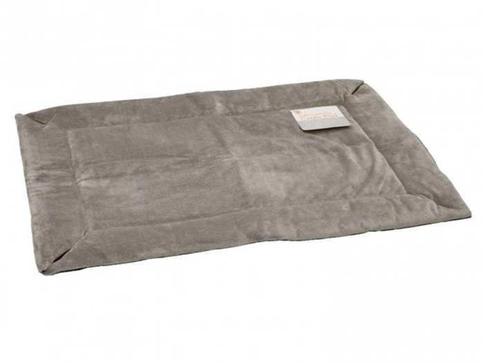 A soft, lightweight mat that is easy to move around