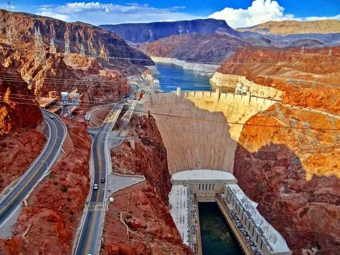 NOW: According to the Bureau of Reclamation, the dam creates hydroelectric power for 1.3 million people in California, Arizona, and Nevada.