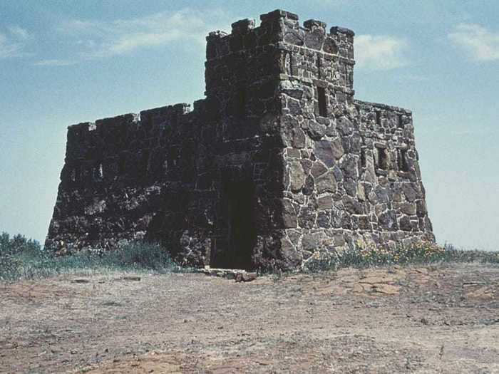 Lindsborg, Kansas, features a stone castle in its Coronado Heights Park.