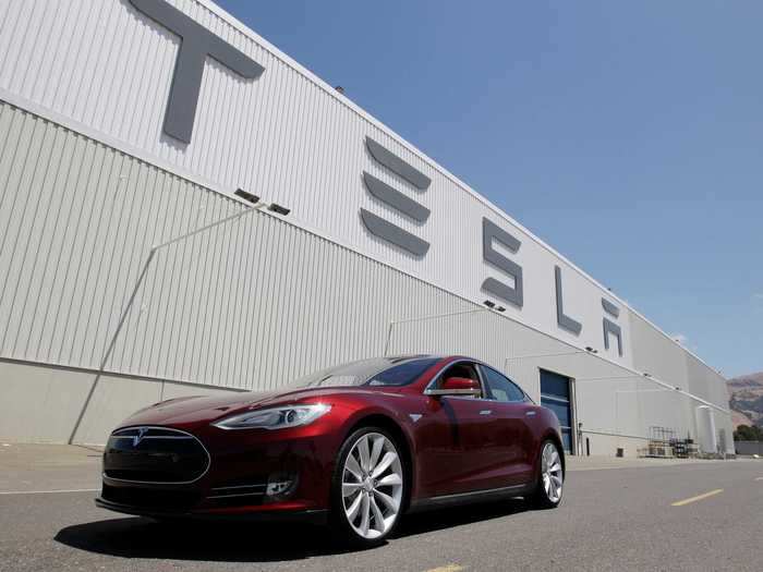 The first examples of the Model S rolled off the assembly line at Tesla