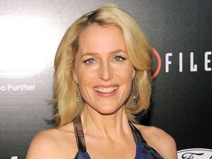 Gillian Anderson can switch back and forth seamlessly between her British and American accents, but she was born in the US.