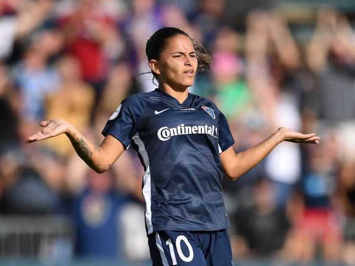 Debinha — North Carolina Courage and Brazil Women