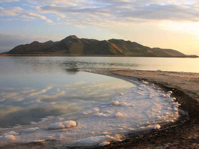 The Great Salt Lake in Utah is the largest saltwater lake in the western hemisphere.