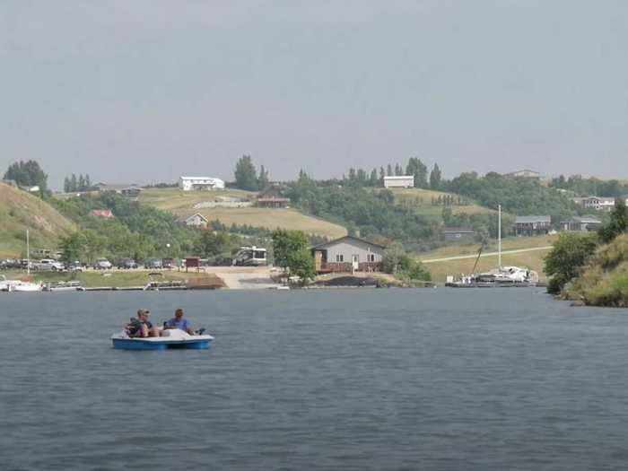 Lake Sakakawea in North Dakota is surrounded by nature and wildlife.