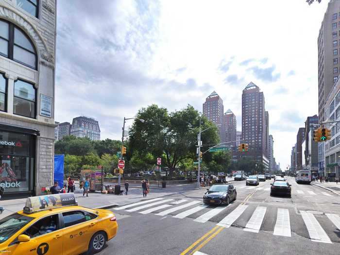 Today, Union Square in Manhattan is a park surrounded by stores and restaurants, but the city once wanted to build a massive monument to George Washington at its center.