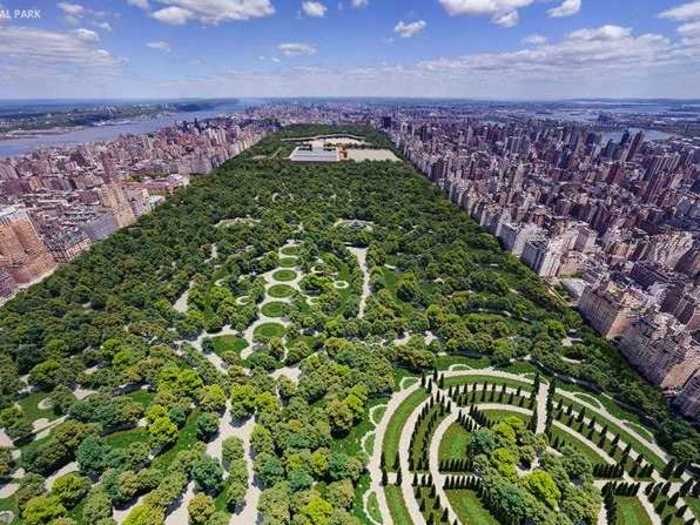 A design by John J. Rink is the only surviving entry from the Central Park competition, and it includes circular paths.