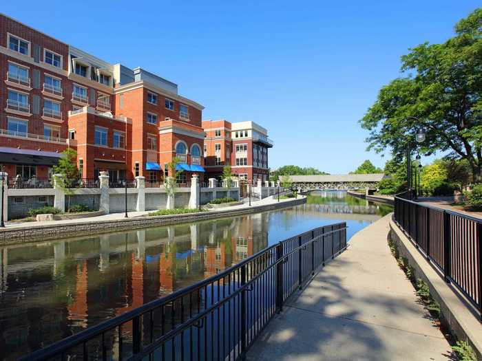 5. Naperville, Illinois