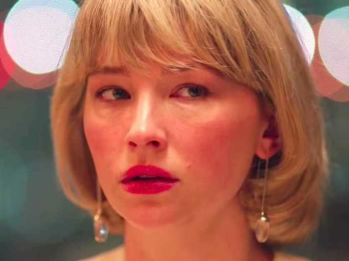 Hunter Conrad (Haley Bennett) in "Swallow"