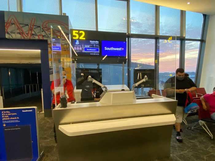 All gates in the terminal also had the standard partitions installed by the airport. Southwest