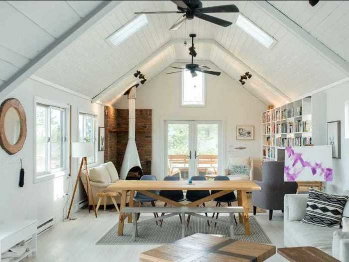 Surf cottage in Amagansett, $428