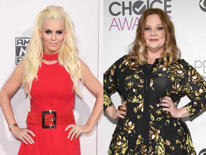 Jenny McCarthy and Melissa McCarthy are first cousins.