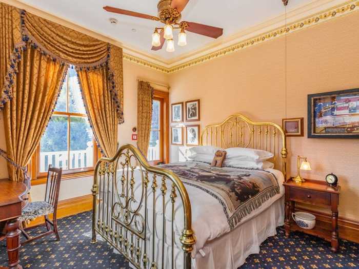 Each of its rooms is themed and named after a historical figure from the Old West.