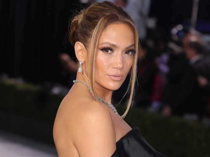 Jennifer Lopez said she briefly went vegan in 2008 to help her lose weight after giving birth to twins.