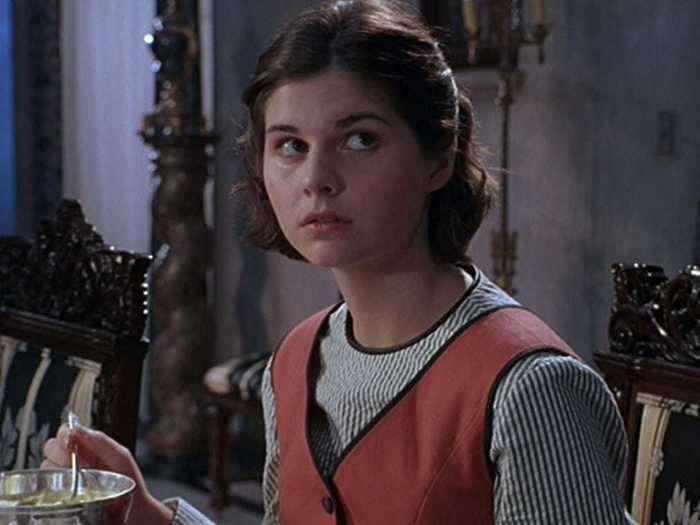 Lisa Jakub played Lydia in 1993 comedy "Mrs. Doubtfire," as well as Alicia in the 1996 disaster epic "Independence Day."