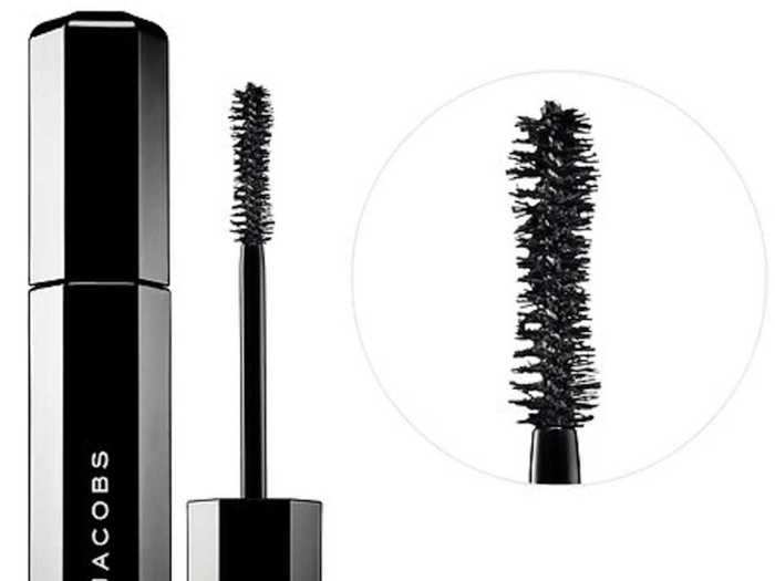 Marc Jacobs Beauty — Velvet Noir Major Volume Mascara