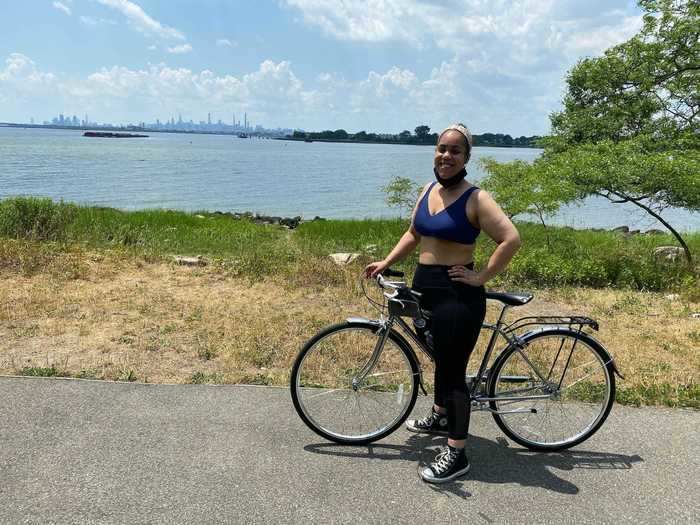 After wearing the bra around my apartment to clean, I put it to the test by wearing it on a long bike ride.