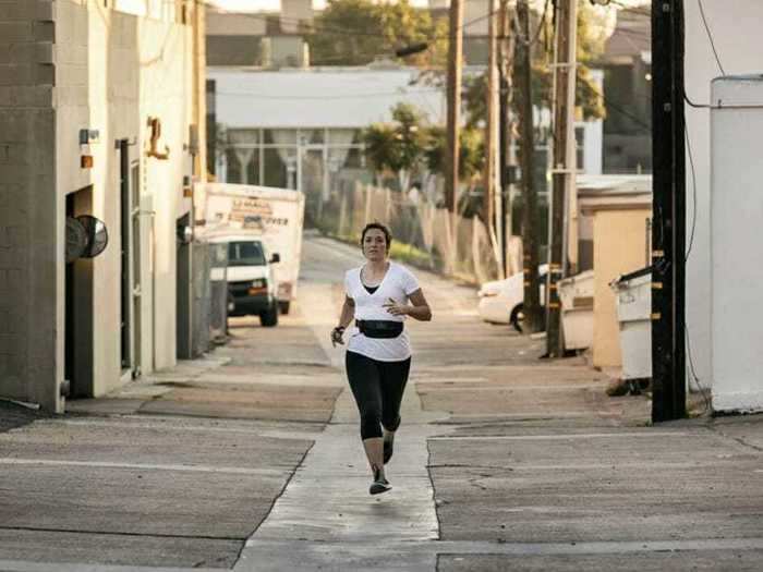 A snug waist pack for outdoor running