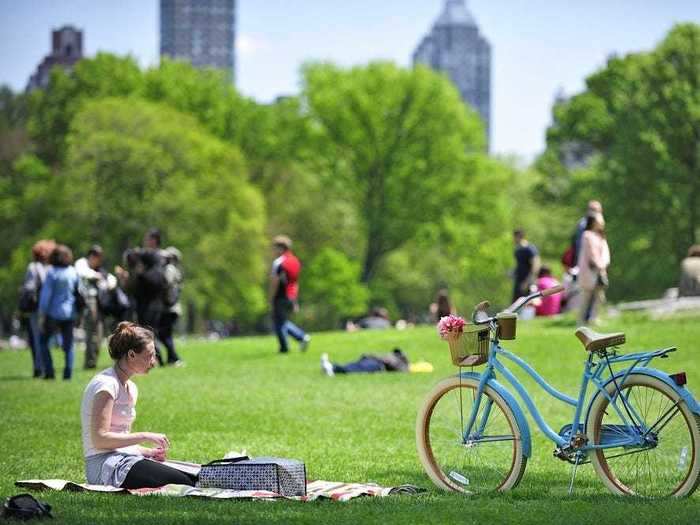 This year, Americans are expected to spend $6.52 billion on food items for their Fourth of July picnics.