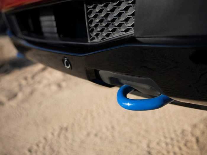 And blue tow hooks.