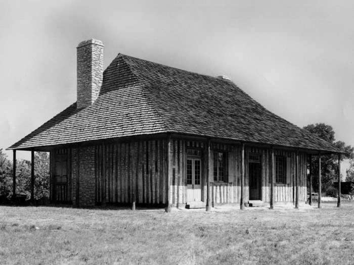 ILLINOIS: Old Cahokia Courthouse in Cahokia