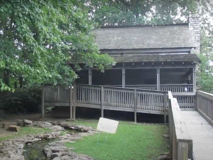 ALABAMA: Joel Eddins House in Huntsville