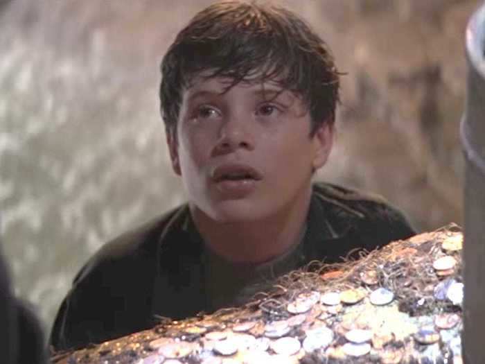 Sean Astin starred as Mikey Walsh in "The Goonies" when he was 14.